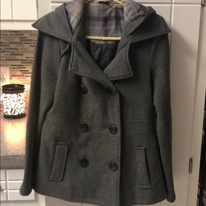 Women’s No Boundaries button up coat with hood